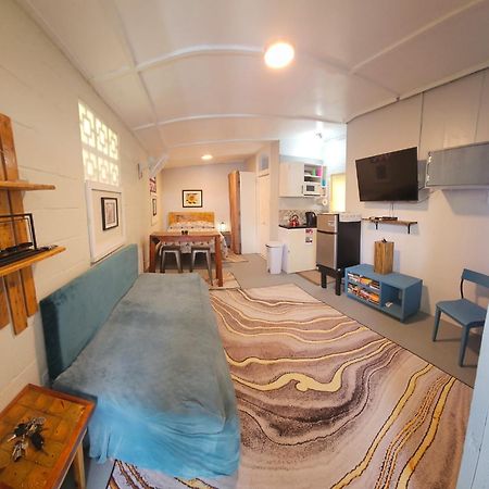 Appartamento Gloria'S Mini Hideaway Christ Church Esterno foto